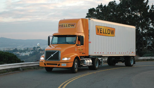 yellow truck spectacle